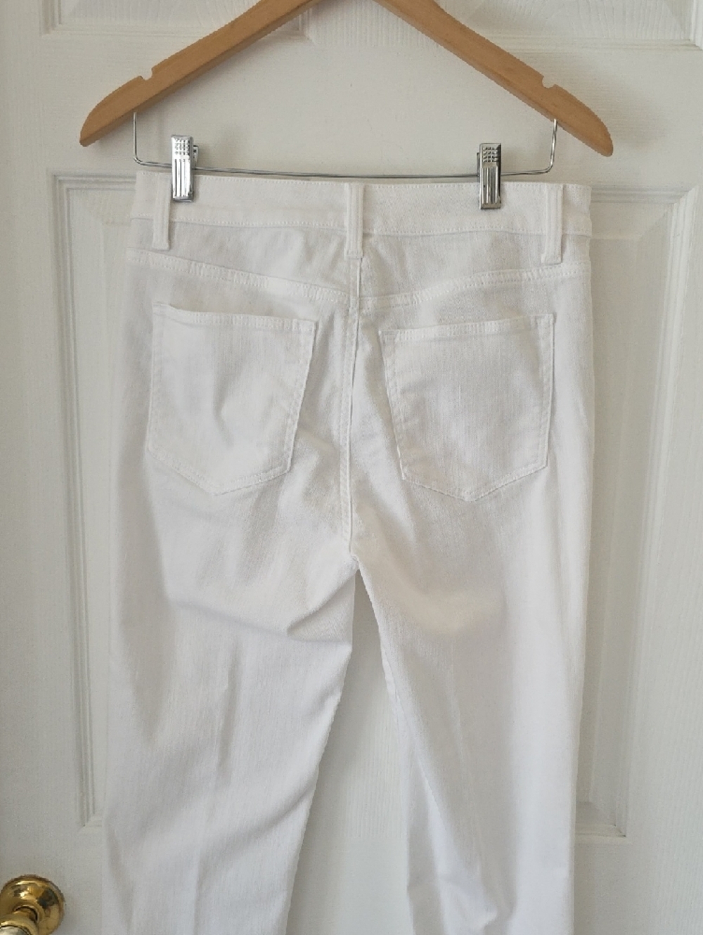 Talbots Straight Leg White Jeans Size 4 - Picture 16 of 16